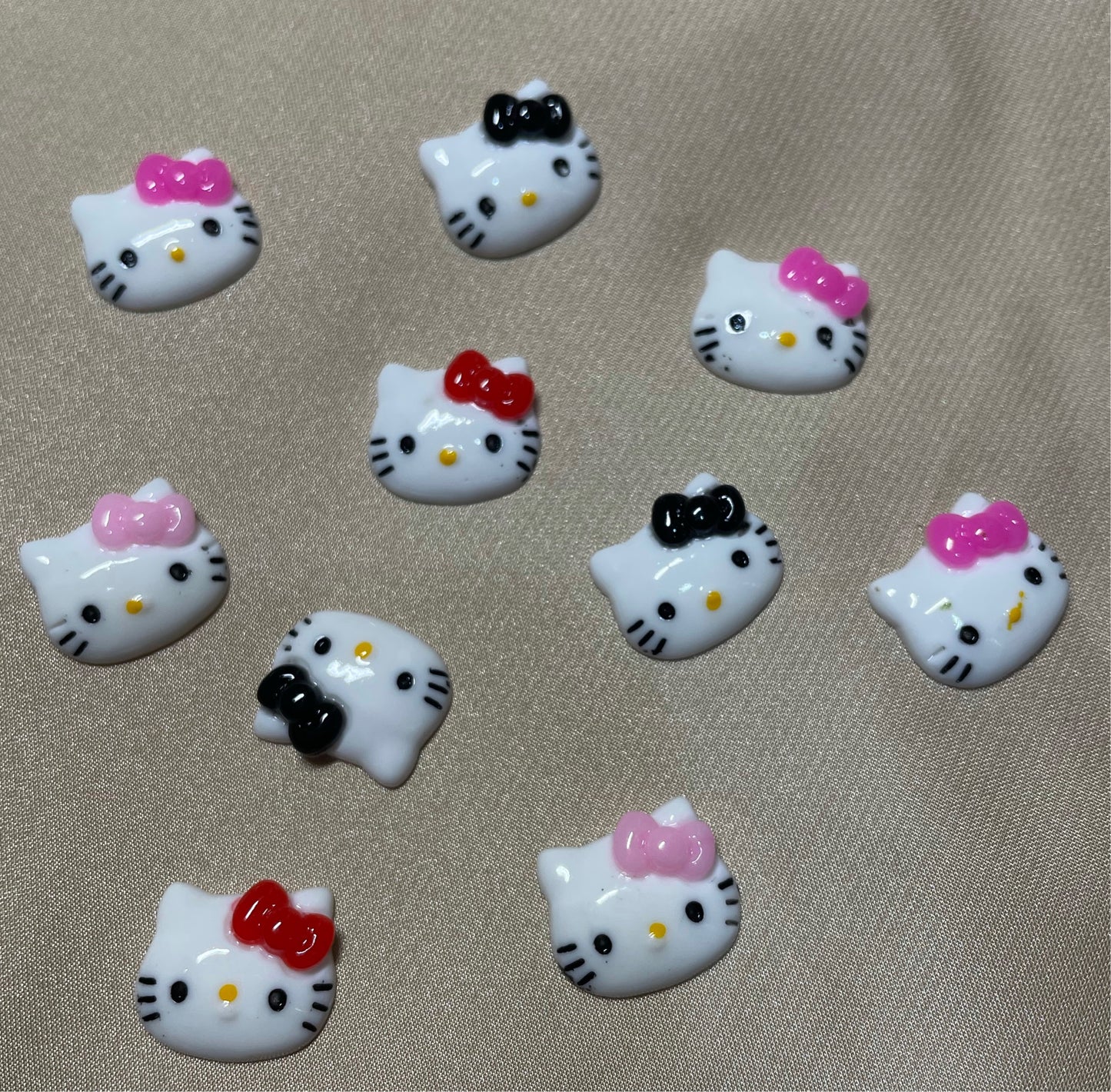 Hello Kitty Charms